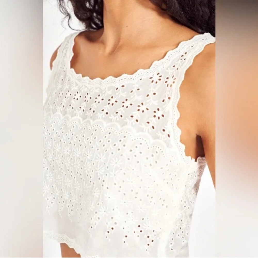 White Lace Crop Top
